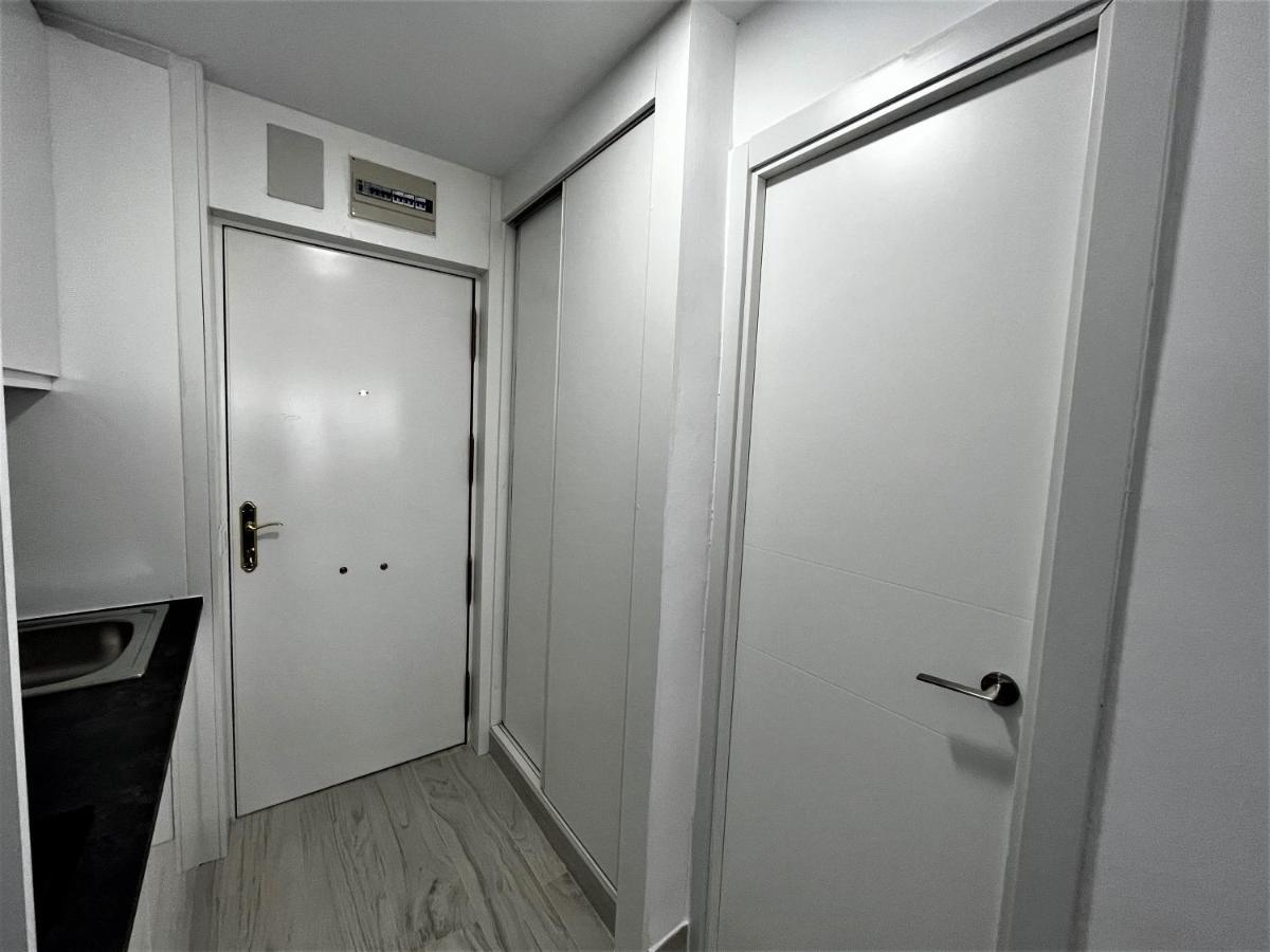 Ver853 - Estudio Con Terraza Vistas Al Mar, Piscina, Playa, Centro