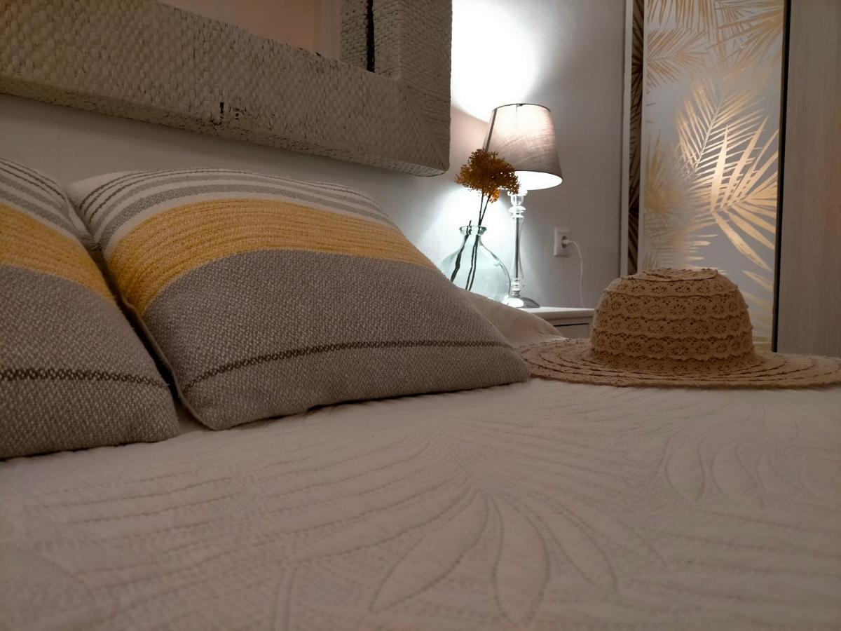Lovely Andalusian Loft In Apartment Torremolinos