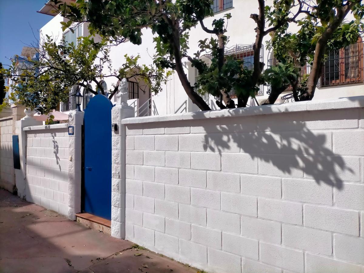 Lovely Andalusian Loft In Apartment Torremolinos
