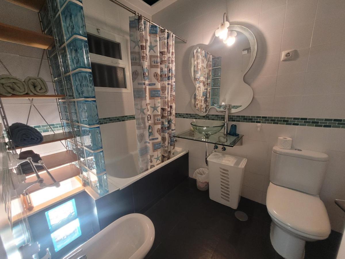 Penthouse Lumineux Avec Piscine Apartment