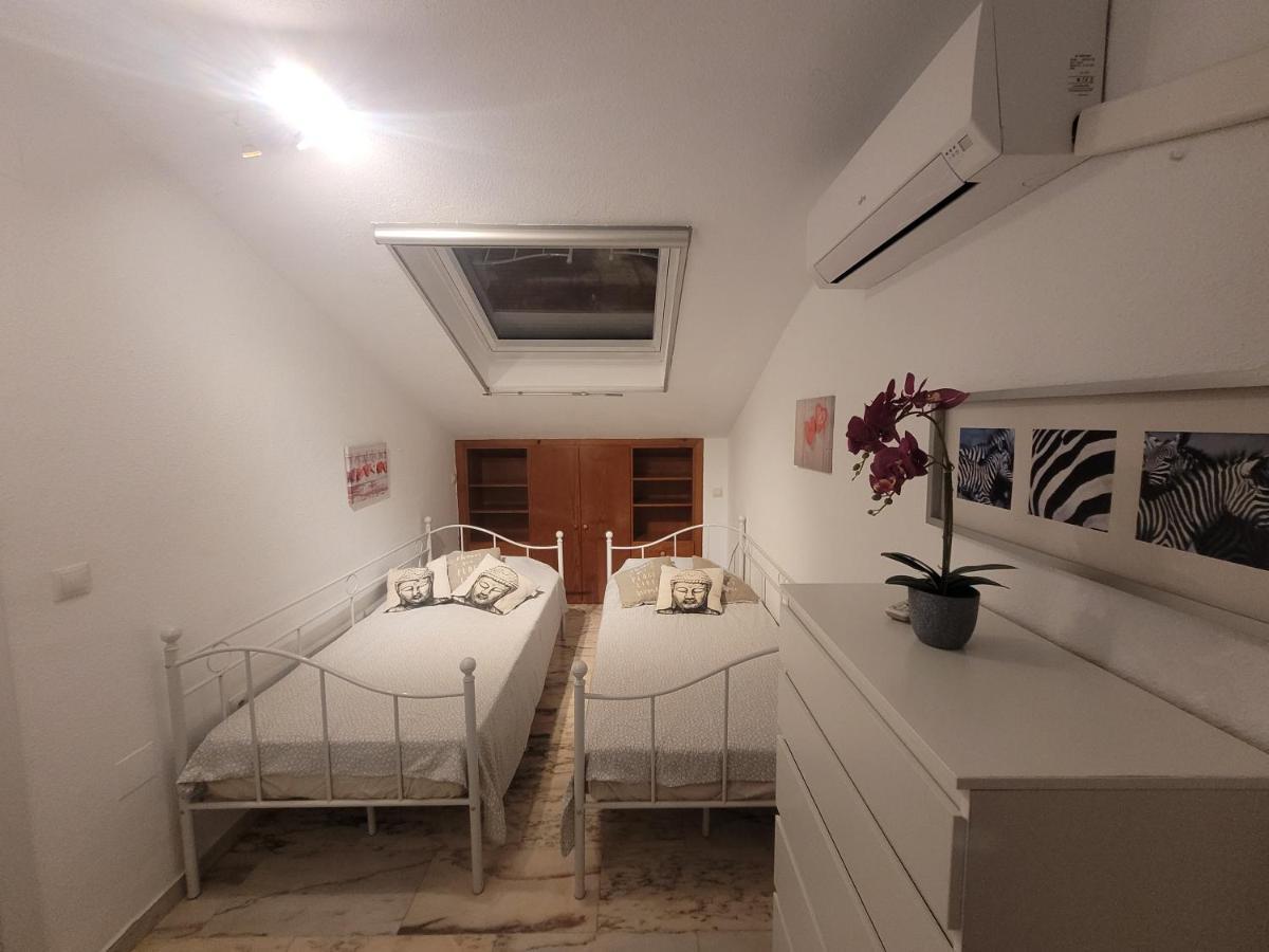 Apartment Penthouse Lumineux Avec Piscine *