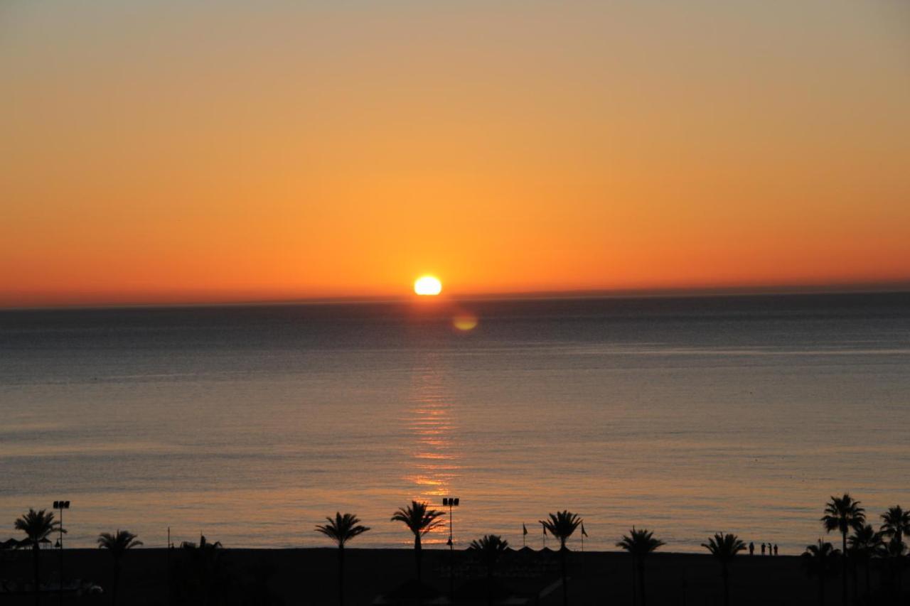 Penthouse Lumineux Avec Piscine Torremolinos