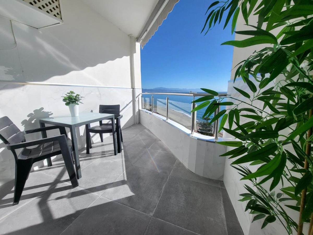 Apartment Sea Sun And *