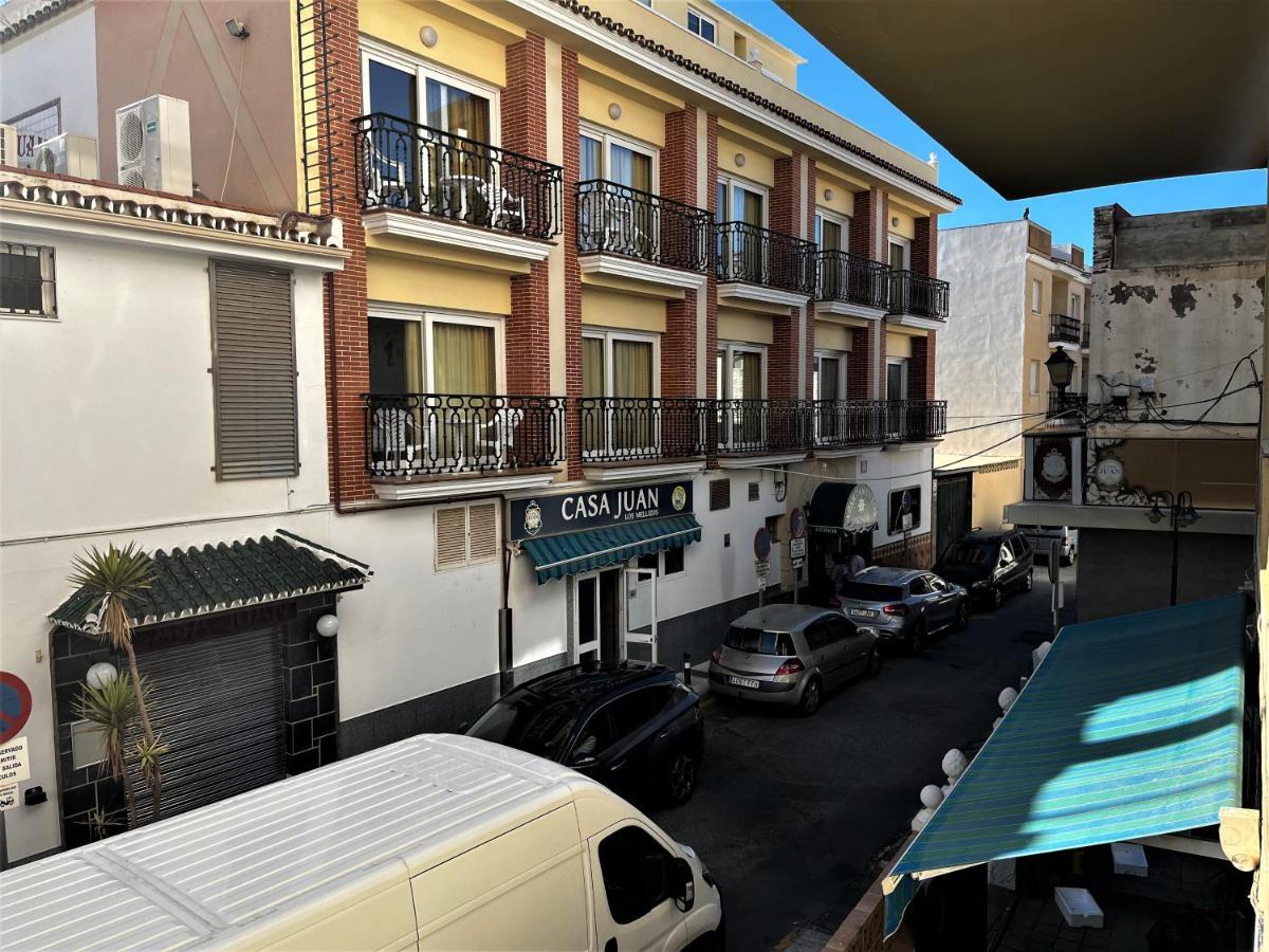 Apartment Nuc - 2 - Wifi - Terraza Exterior - 100 Metros Playa La Carihuela Torremolinos