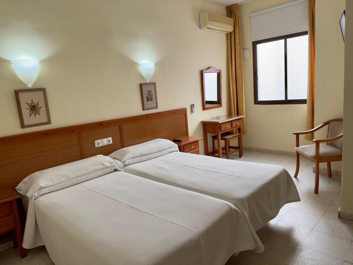 Hotel Cabello Torremolinos