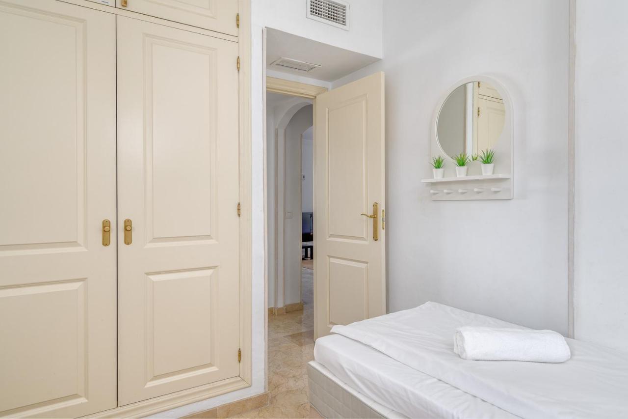 Fuengirola Penthouse With Seaviews Close To The By Costarentals - Ref 06 Apartamento *