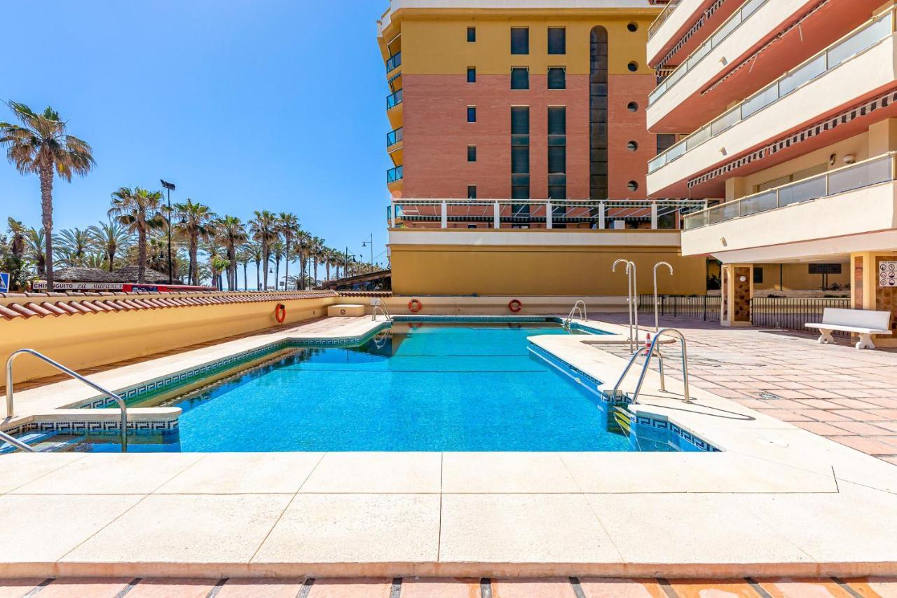 797 - Amplio Piso Con Terraza En Primera Linea De Playa Apartment