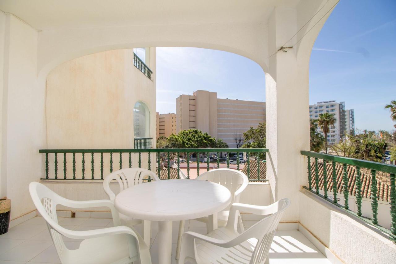 Erisa 31 By Ivi Real Estate Apartment