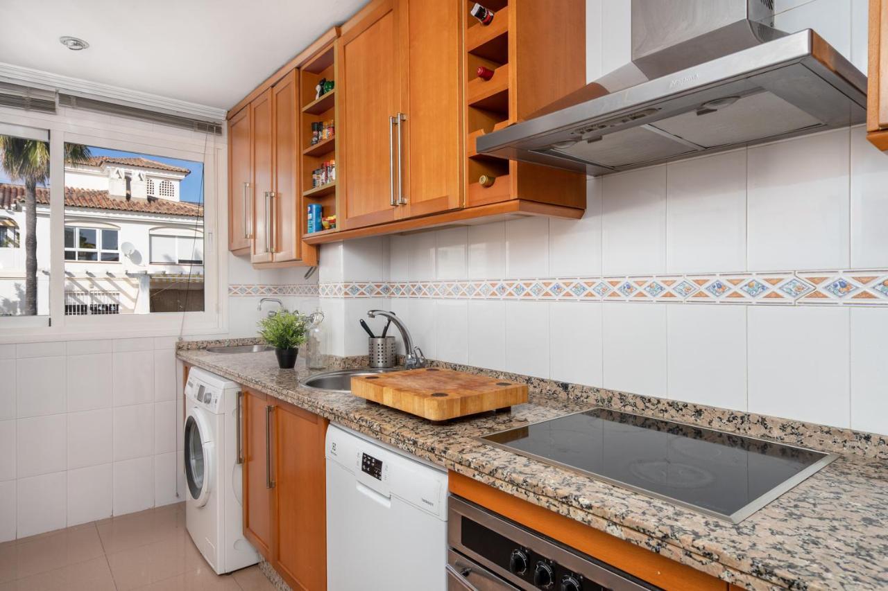Appartement Penthouse With Sea View Near Puerto Marina By Costarentals - Ref 08