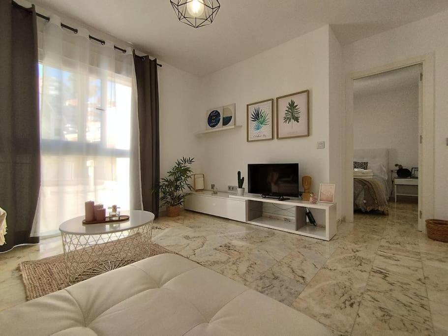 Appartement Rent4 Malaga Lyli *