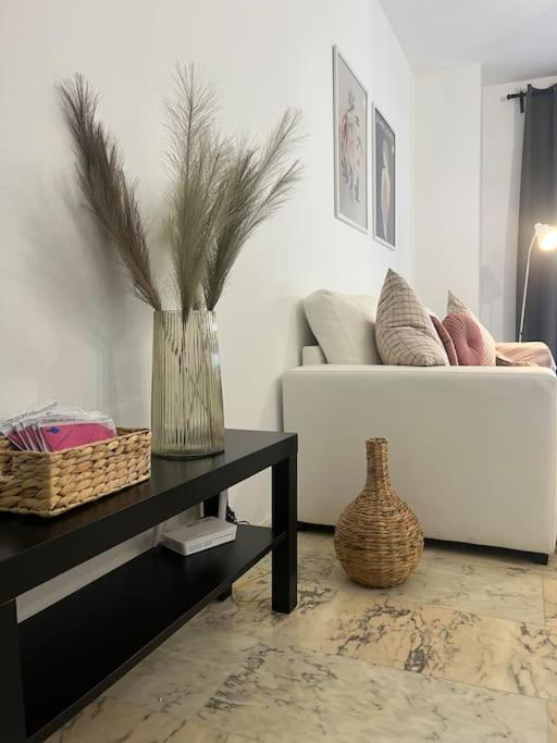 Rent4 Malaga Lyli