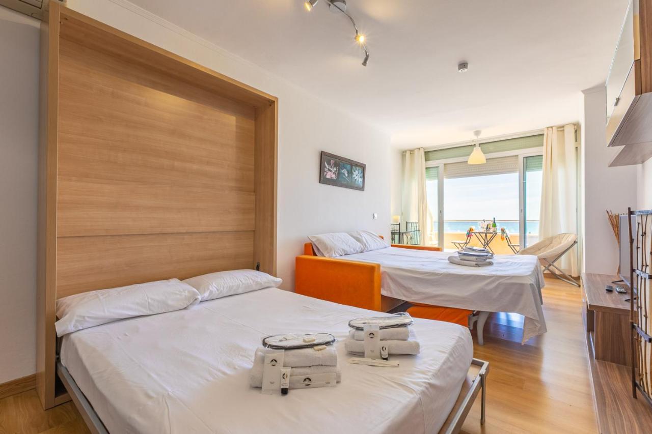 Apartamento El Velero Primera Linea Playa Torremolinos