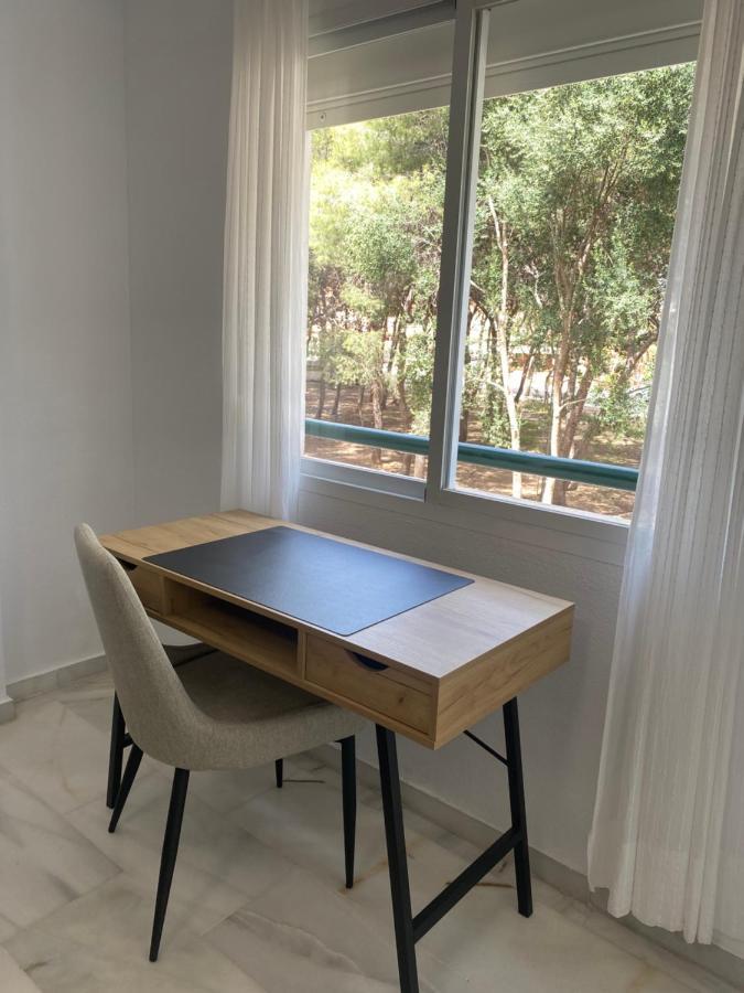 Apartment ¡nuevo! Zona Tranquila Cerca De La Playa De La Carihuela