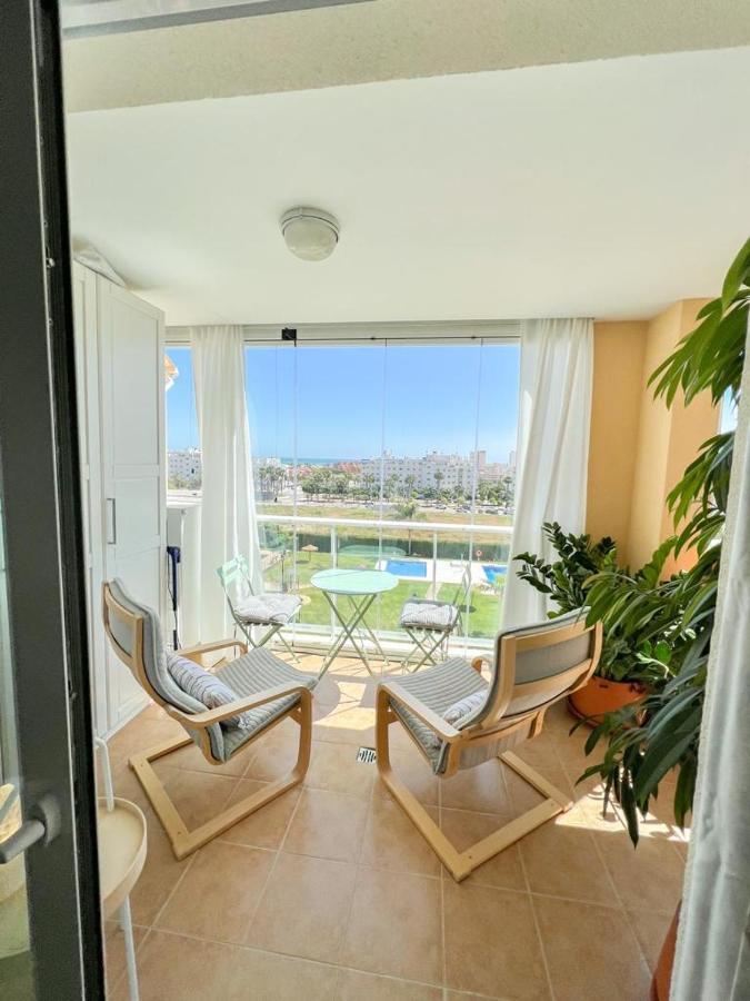Bright With Terrace, Pool And * Torremolinos