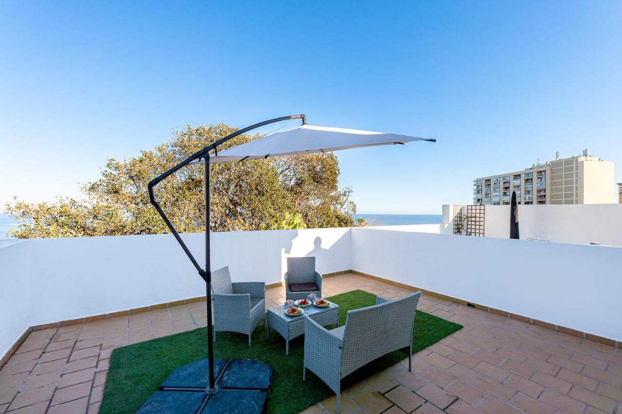 797 -piso Con Terraza Y Vistas En La Nogalera * Torremolinos