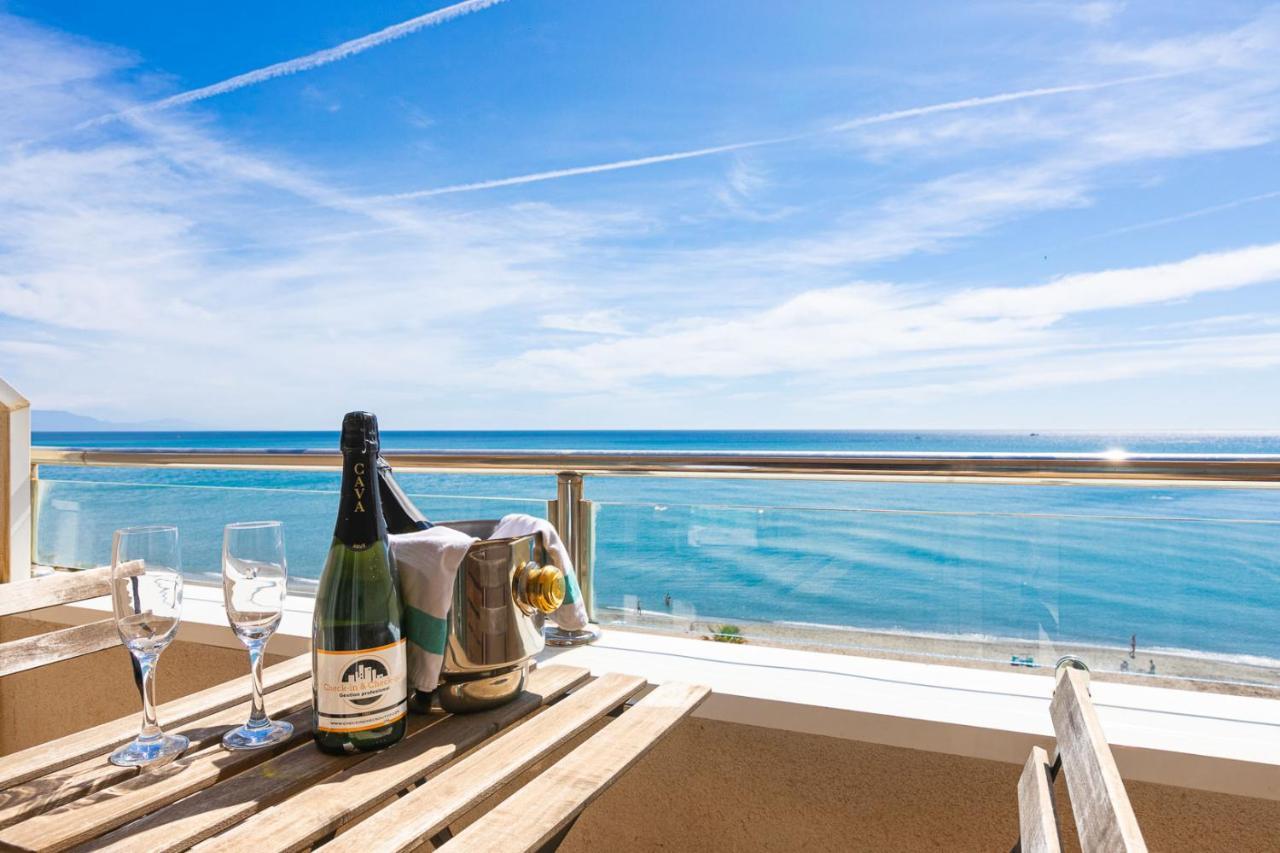 Apartamento El Velero Primera Linea Playa Appartement Torremolinos