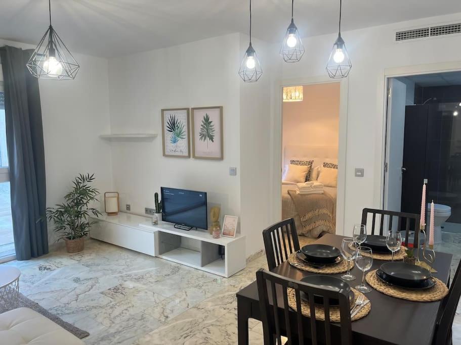 Rent4 Malaga Lyli Appartement