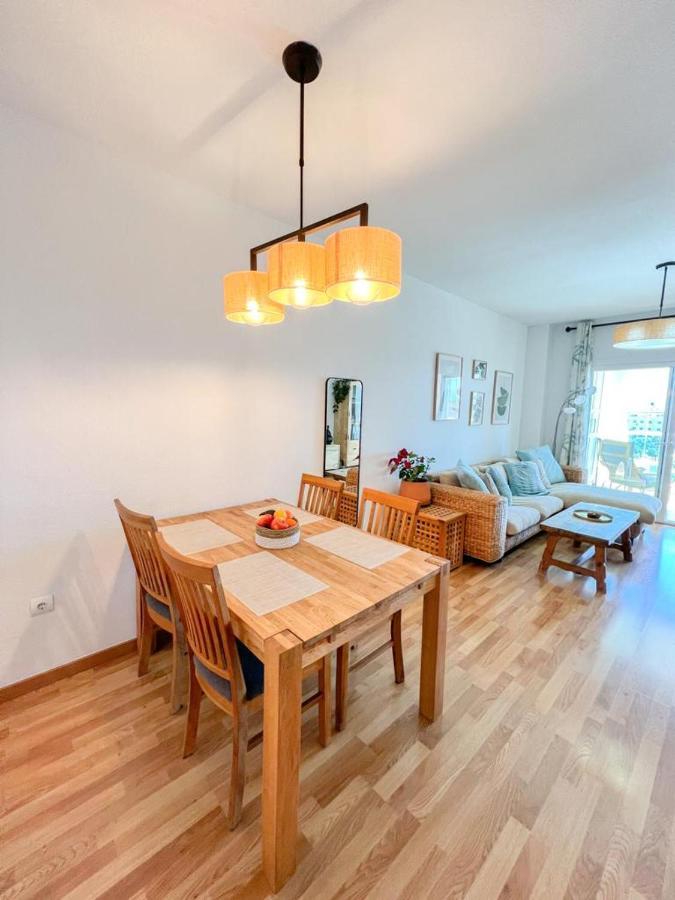 Apartamento Bright With Terrace, Pool And