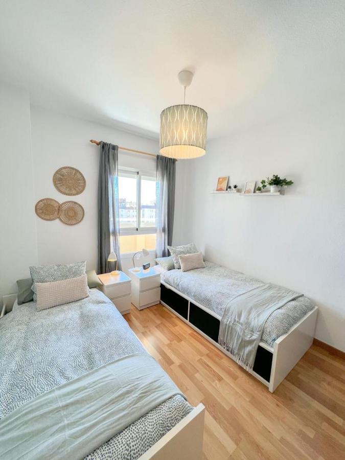 Bright With Terrace, Pool And Apartamento *
