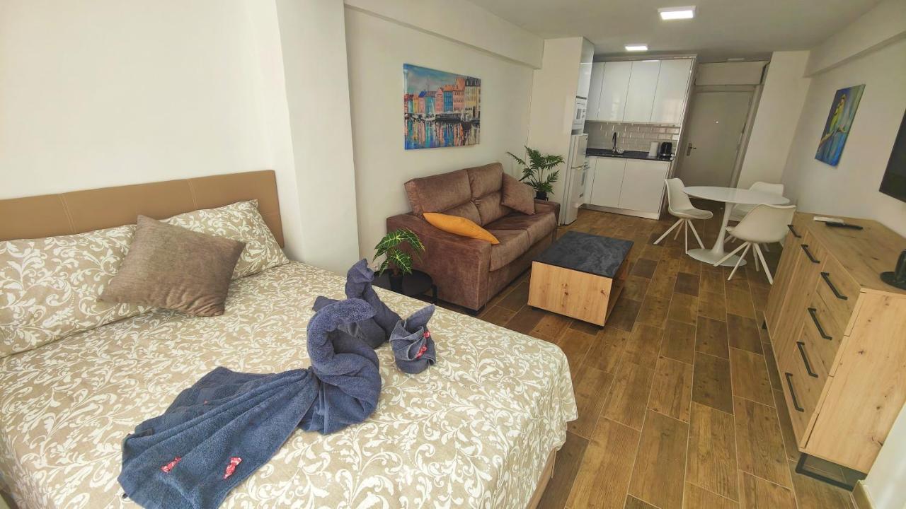 Serenity Chic Center With Free Wifi By Namaste Elite * Torremolinos