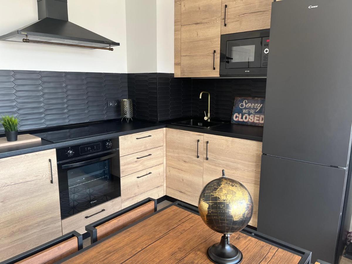 Apartment Luxury Center I *