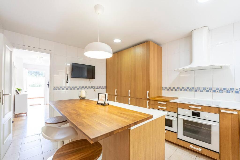 Adosado Jacuzzi Urb La Canada Holiday home *