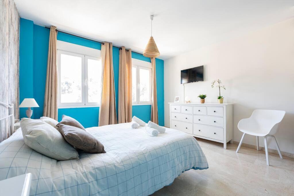 Adosado Jacuzzi Urb La Canada Holiday home Torremolinos