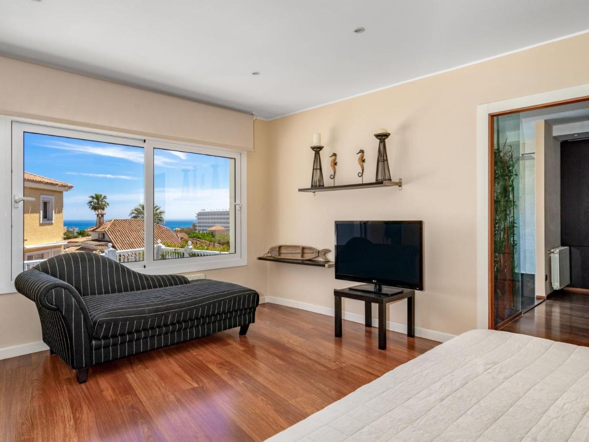 Villa Tropical By Interhome Torremolinos