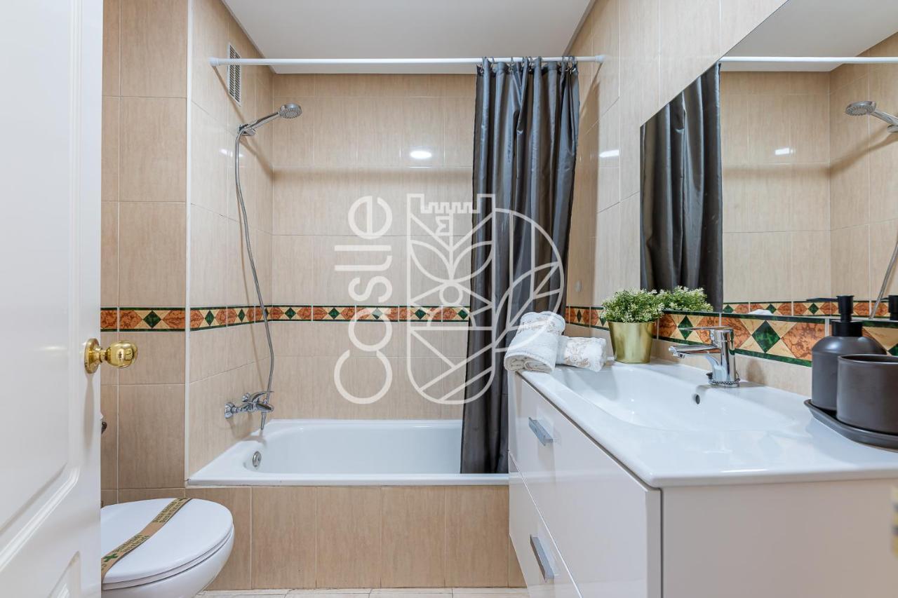 Vacacional A 10 Min Puerto De Benalmadena Y La Carihuela Piscina Playa Parking Gratis *