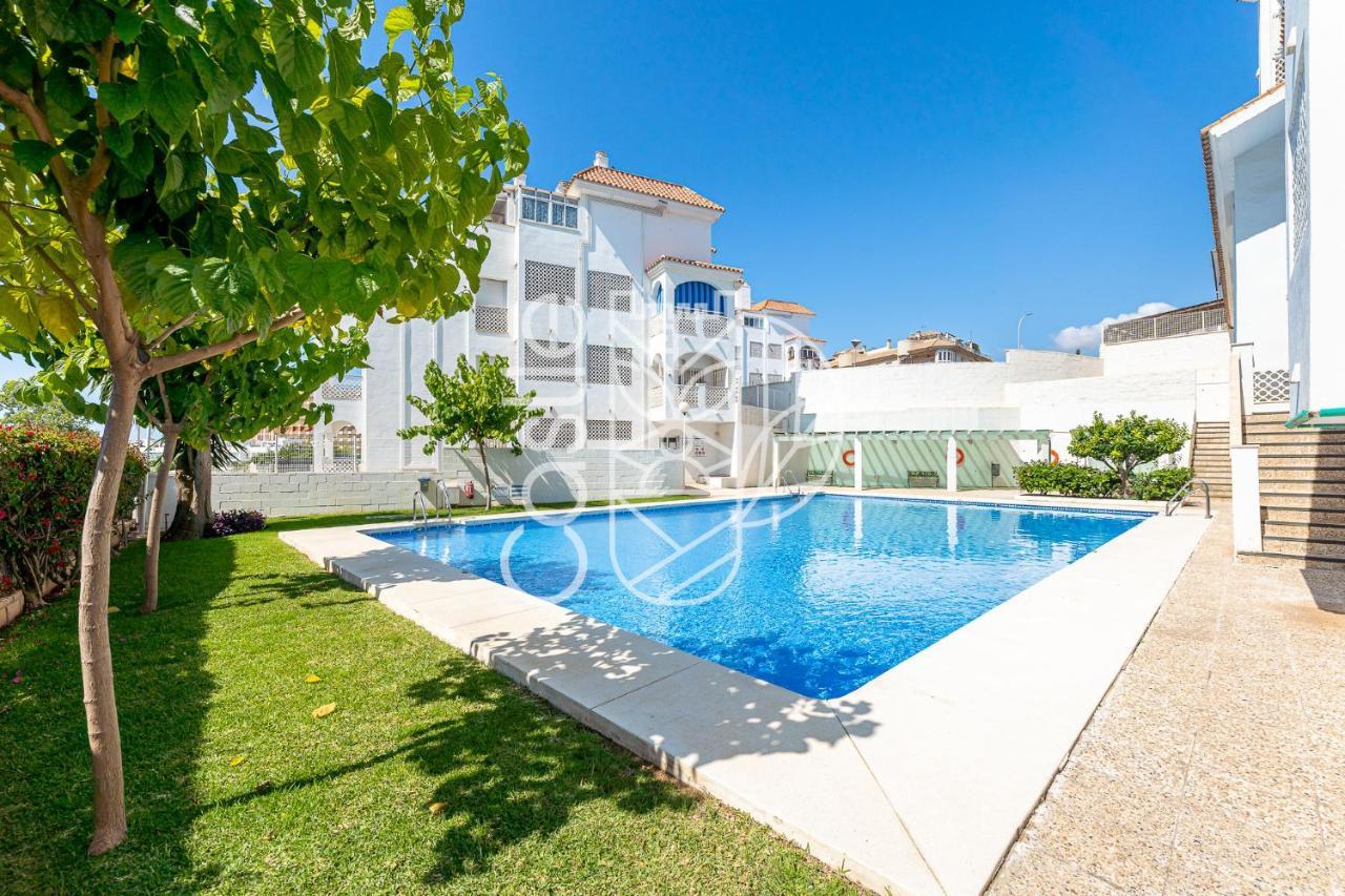 Vacacional A 10 Min Puerto De Benalmadena Y La Carihuela Piscina Playa Parking Gratis Torremolinos
