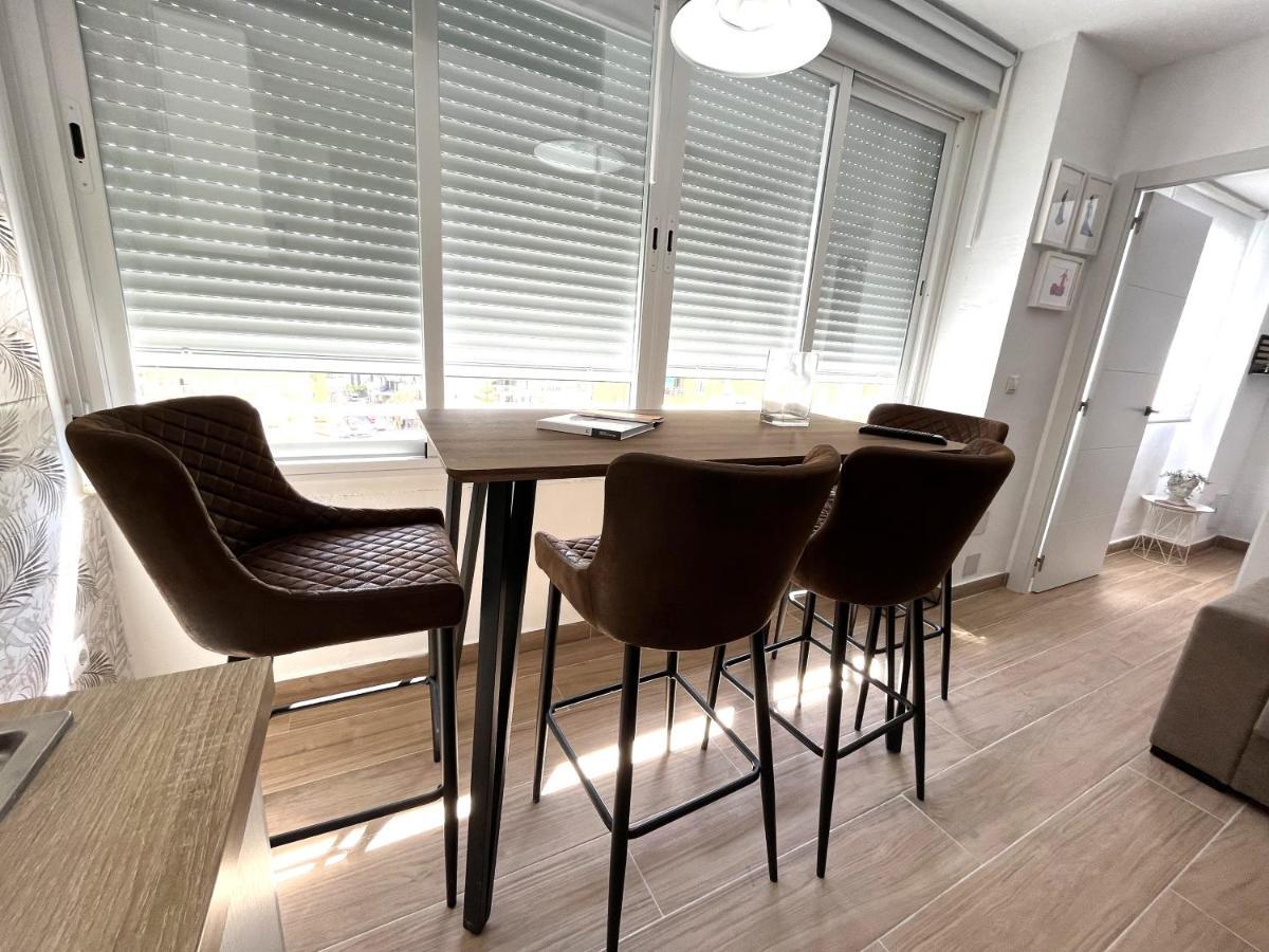 Apartamento Cg630 - Nuevo - 1 Dorm - Vistas Lateral Al Mar - Wifi - Centro A 50 Metros, Playa A 650 Metros Torremolinos