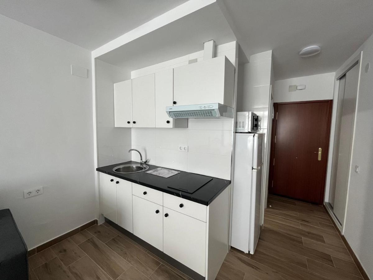 Ver621 - Estudio Con Vistas Al Mar, Wifi, Piscina, Centro A 100 Metros, Playa A 600 Metros Appartement Torremolinos