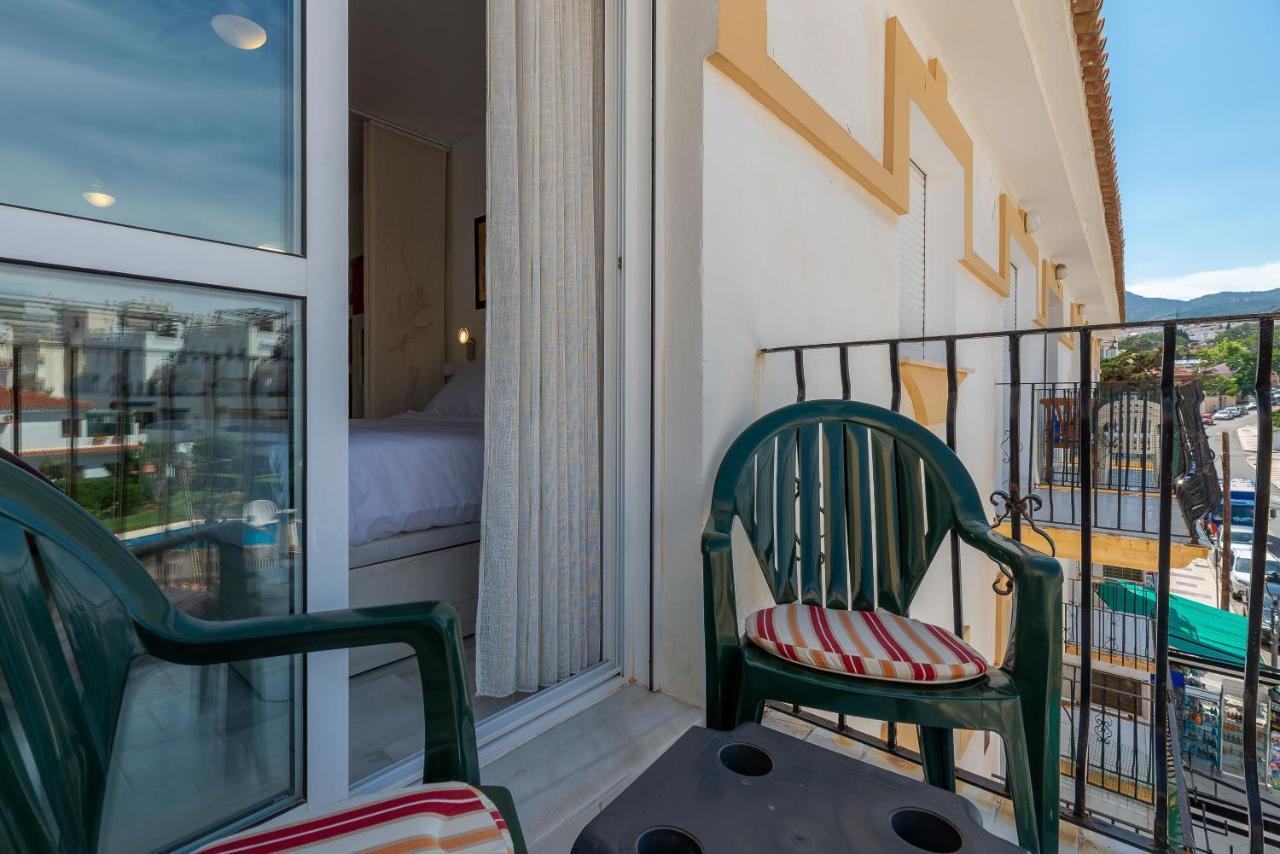 Homeforguest Bright In La Carihuela Near The Apartment *