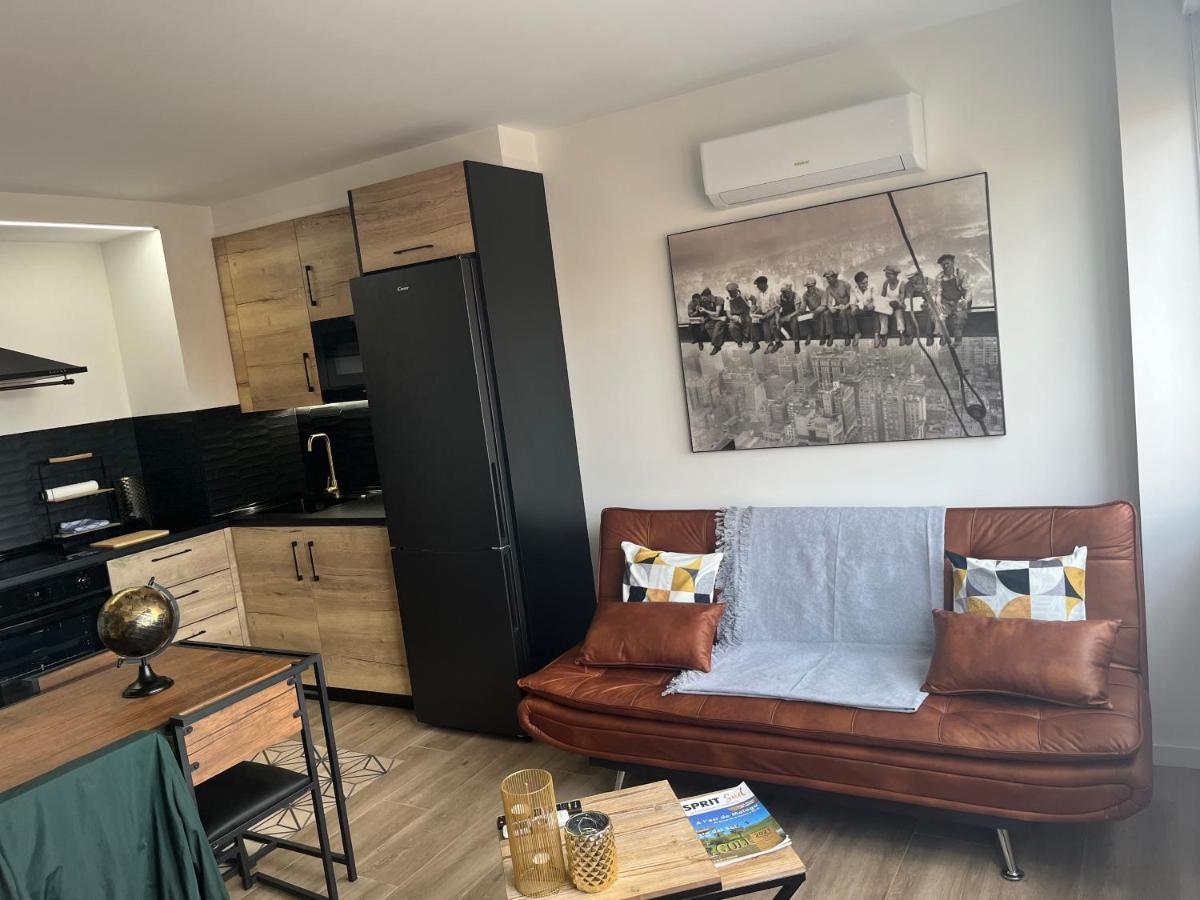 Luxury Center I Apartment *