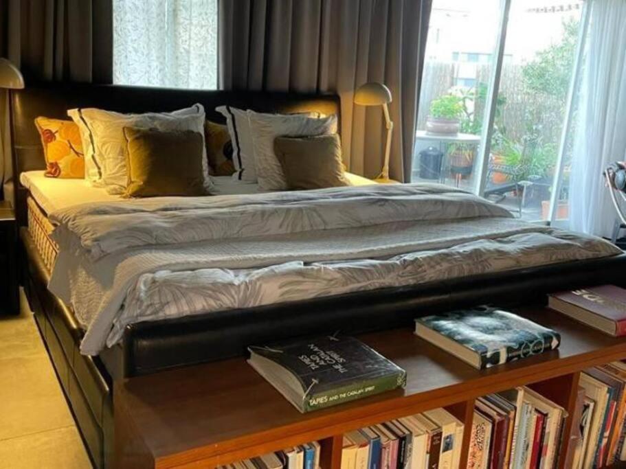 Apartment Sol Radiante Attic Studio, Designer-style Studio With Top-tier Amenities