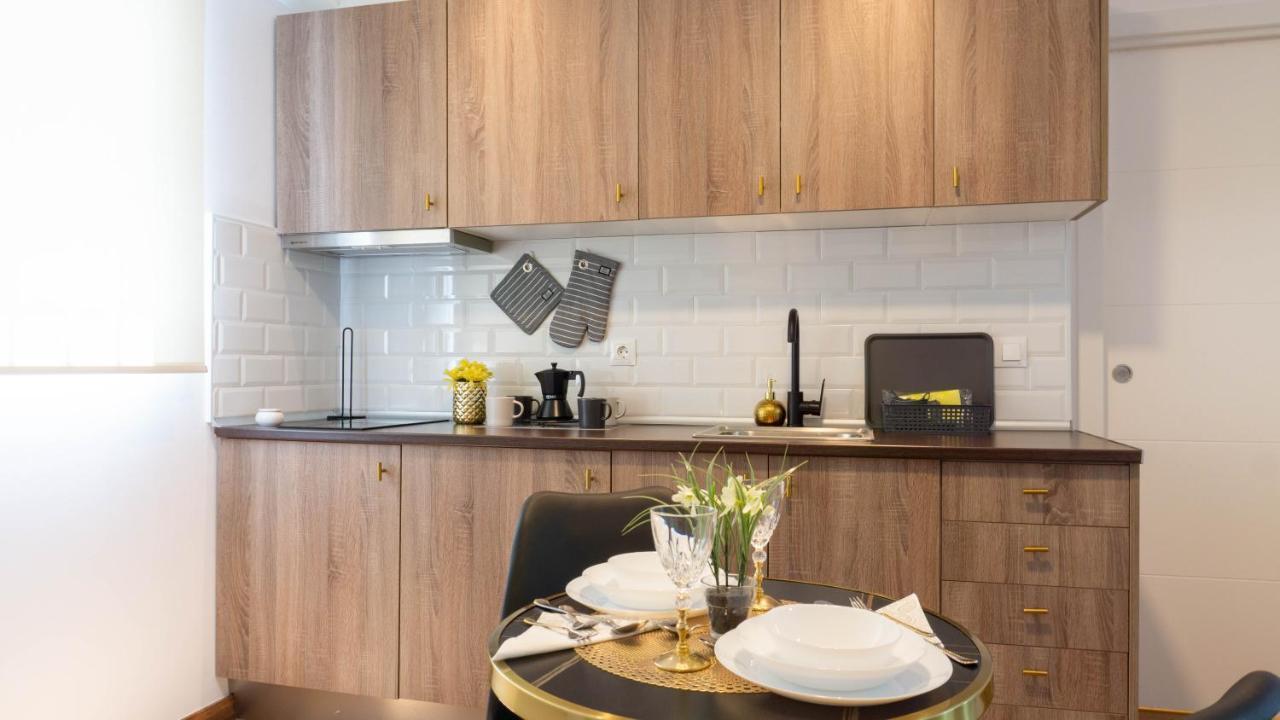 Pizarro Malaga Apartment *