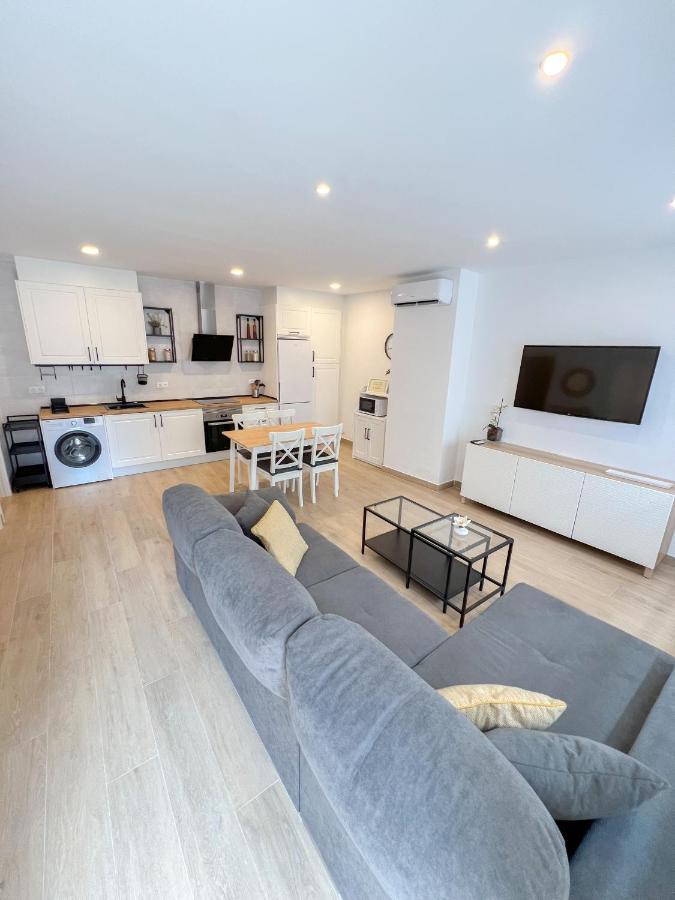 Lovely Flat Center 2 Bedrooms * Torremolinos