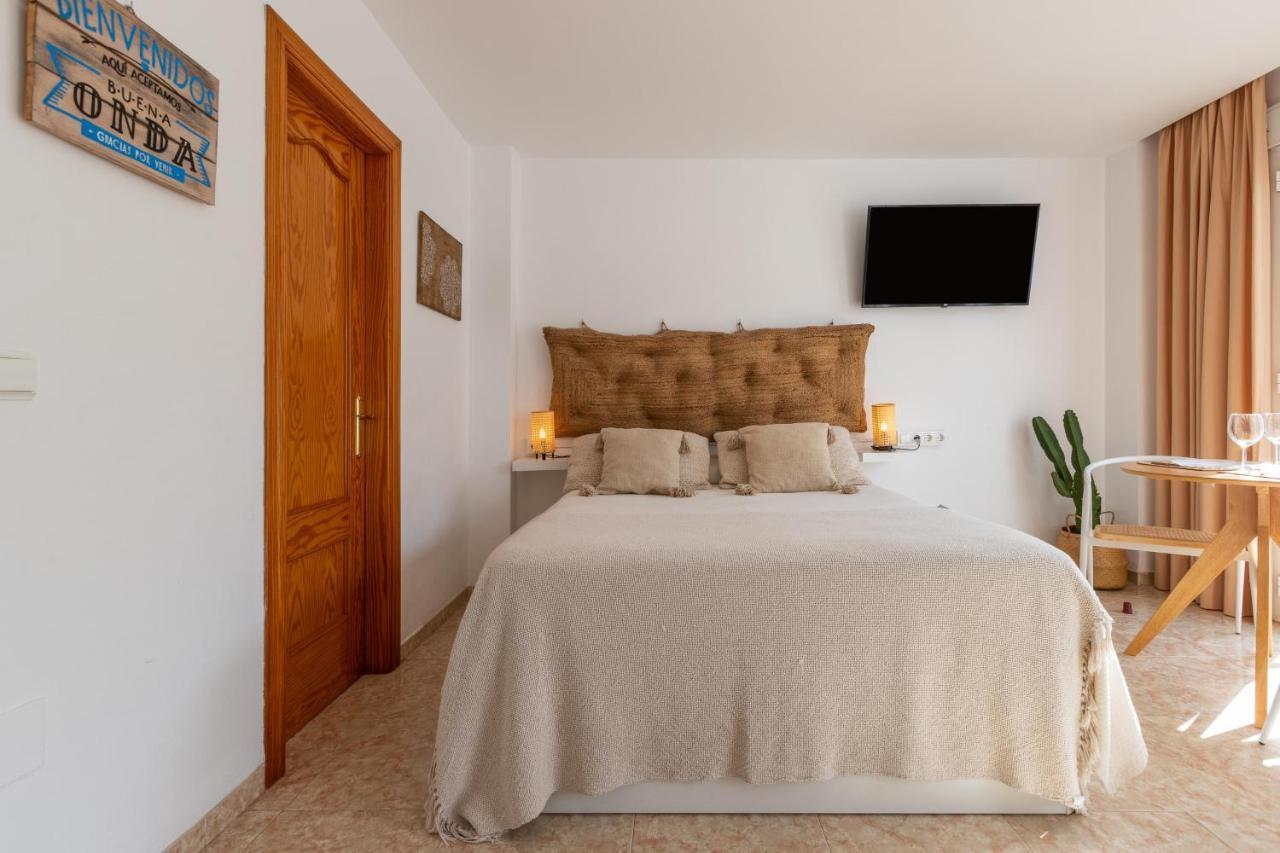 Calmahouse (adults Only) Apartamento Torremolinos