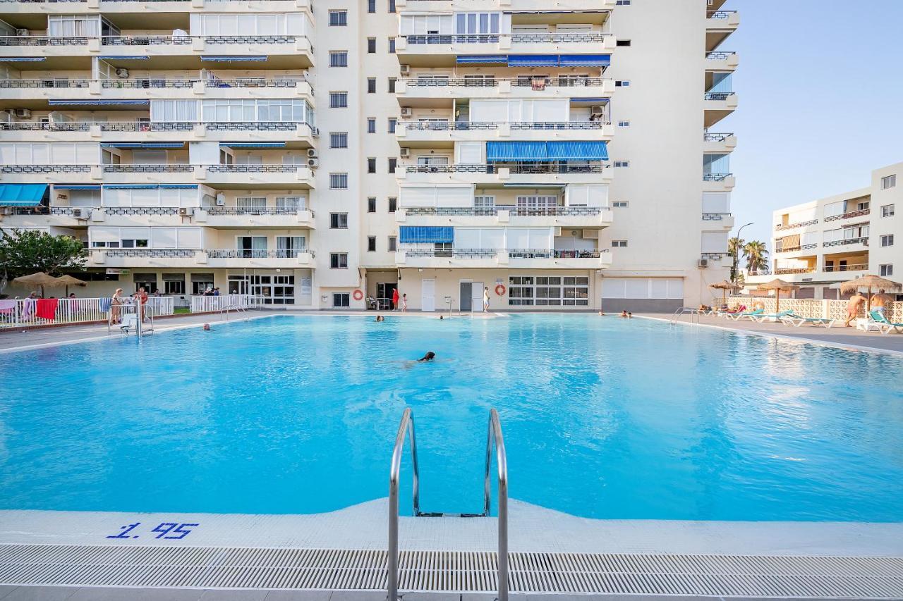 Bhost - Carihuela Appartement Torremolinos