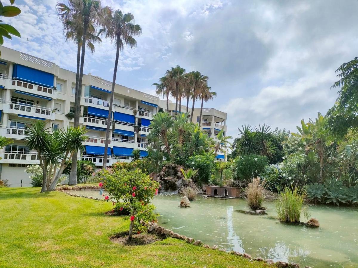 Natera Costa Golf Exclusive Beachfront Apartamento