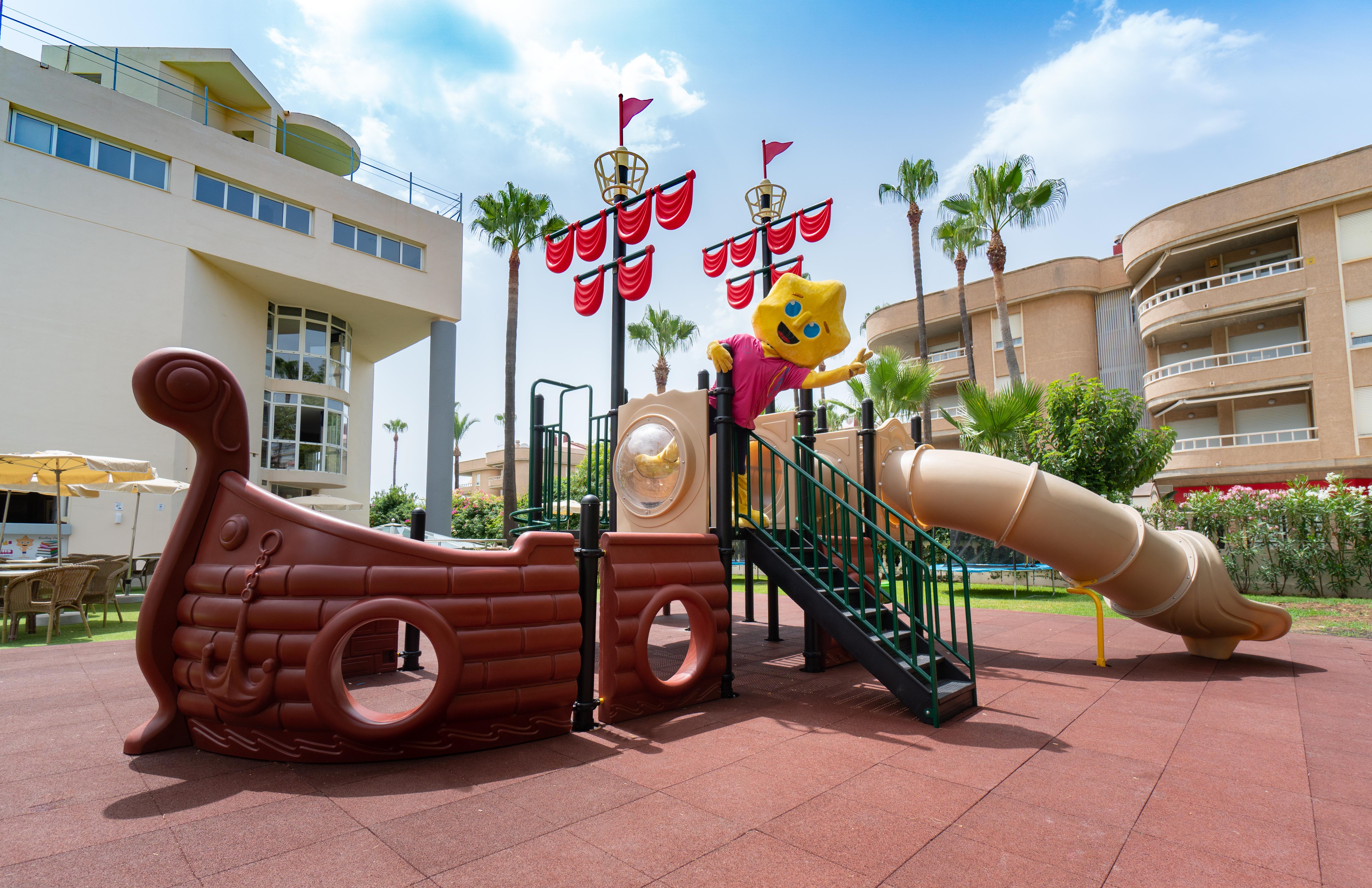 Hotel Medplaya Pez Espada 4*