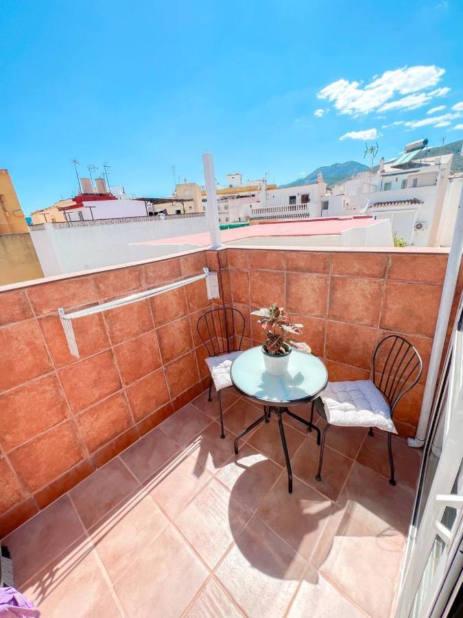 Apartment Cozy Flat With Terrace Torremolinos