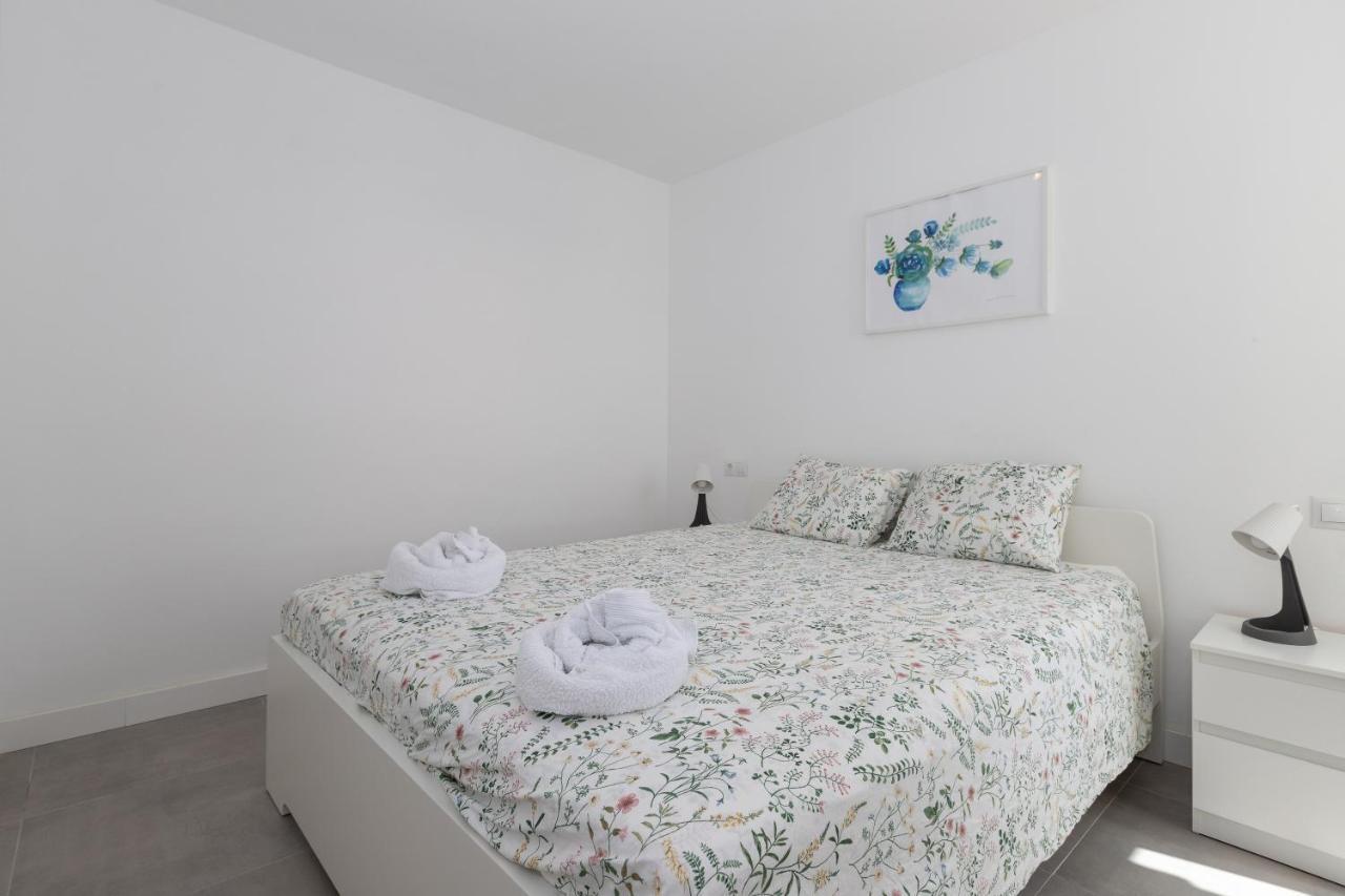 Apartment En Sotomar La Carihuela Torremolinos