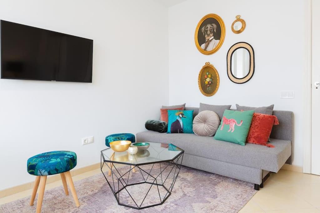 Palm Apartment