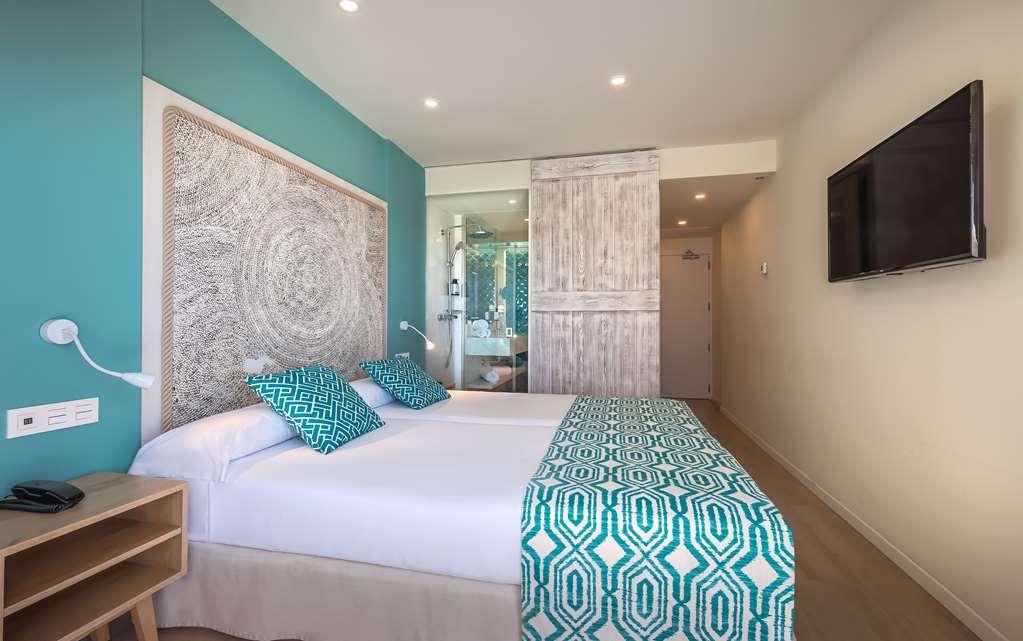 Hotel Occidental Playa *