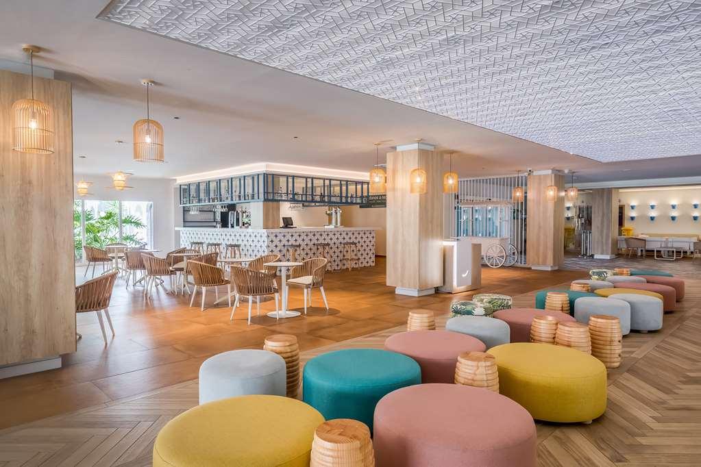 Hotel Occidental Playa *