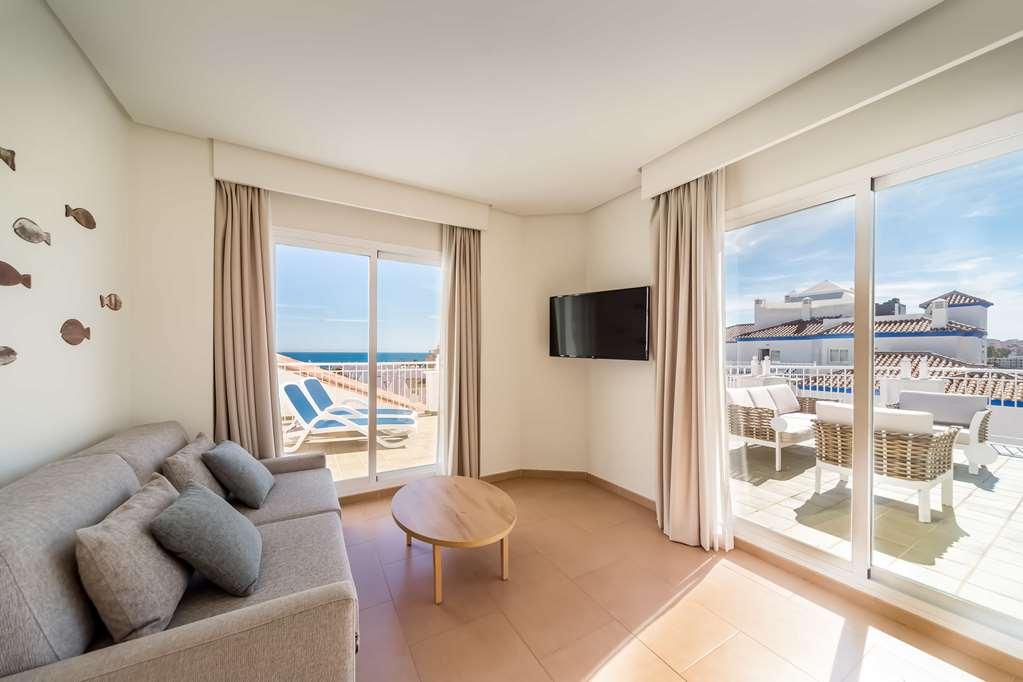 Hotel Occidental Playa *