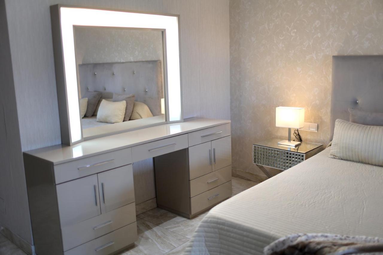 Villa Lujo Costa Del Sol Con Piscina-jacuzzi *