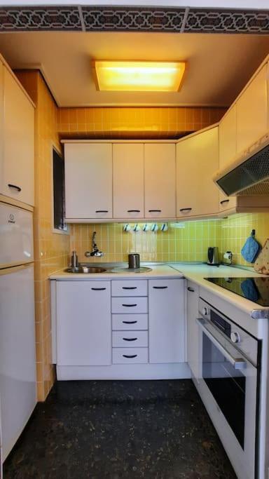 Carihuela 1 Bed Luxury Torremolinos