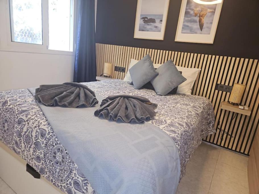 Apartment Symphony Sunrise, With Stunning Sea Views And Short Walk To The By Namaste Elite